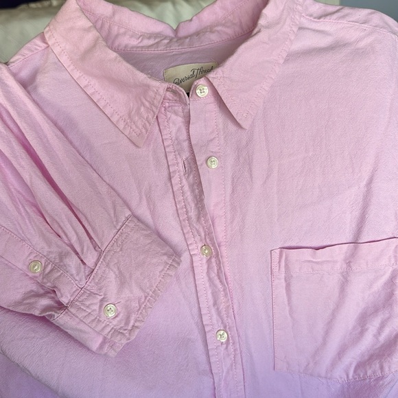 Universal Thread Classic Fit Button Down Shirt - Picture 3 of 5